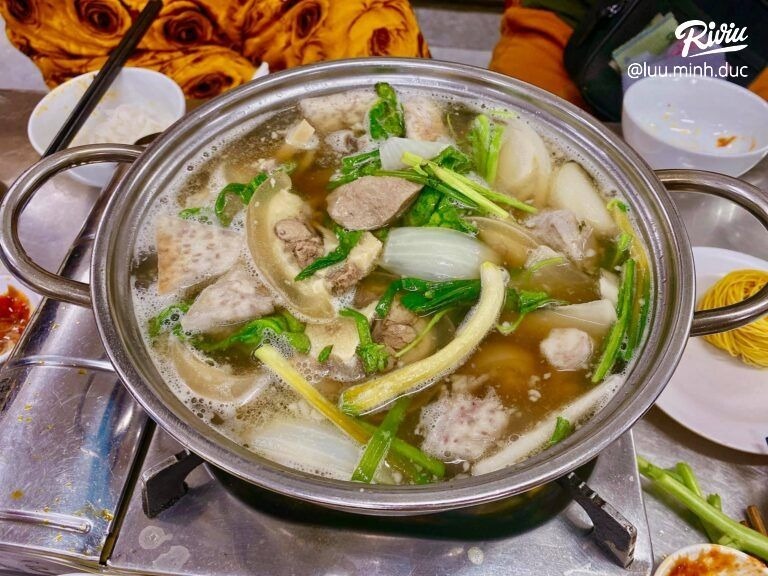 11 quán lẩu bò ngon gần đây ở Sài Gòn với hương vị cực hấp dẫn